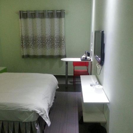 Shuiba Hotel Canton Esterno foto